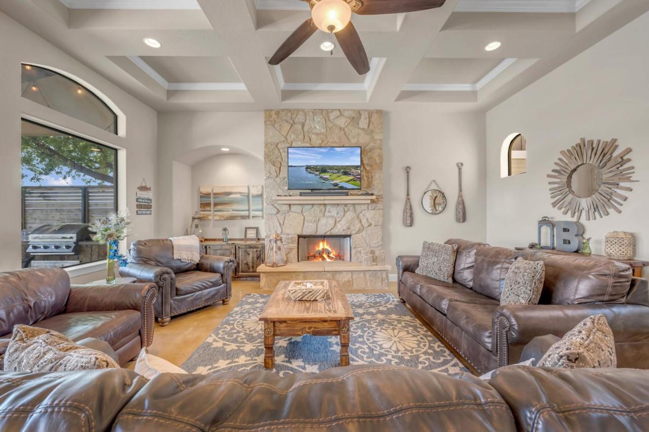 119 Christopher Concierge Services Available Kingsland Extérieur photo