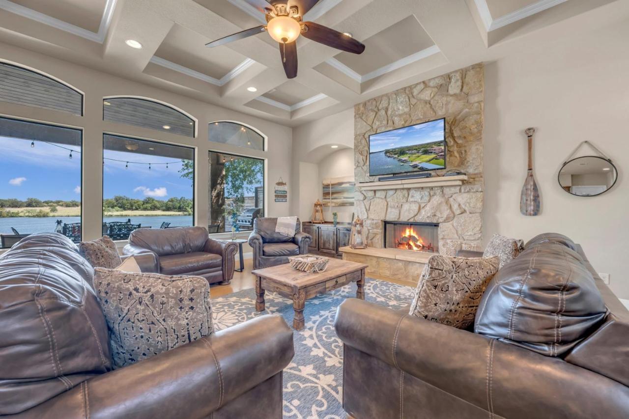 119 Christopher Concierge Services Available Kingsland Extérieur photo